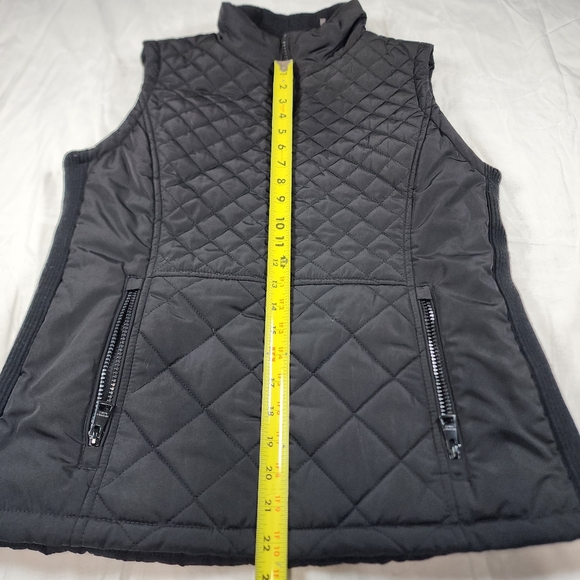 Andrew Marc Women front zipper Quilted insulated Vest Jacket Size M - Picture 10 of 13